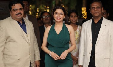 Bhagyashree's Regal Presence Marks the Inauguration of Green Valley Beach Resort in Goa