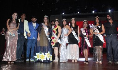 Paritosh aka Aashish Mehrotra made a special appearance as the chief guest at the Miss and Mrs Bhayander 2024 fashion show